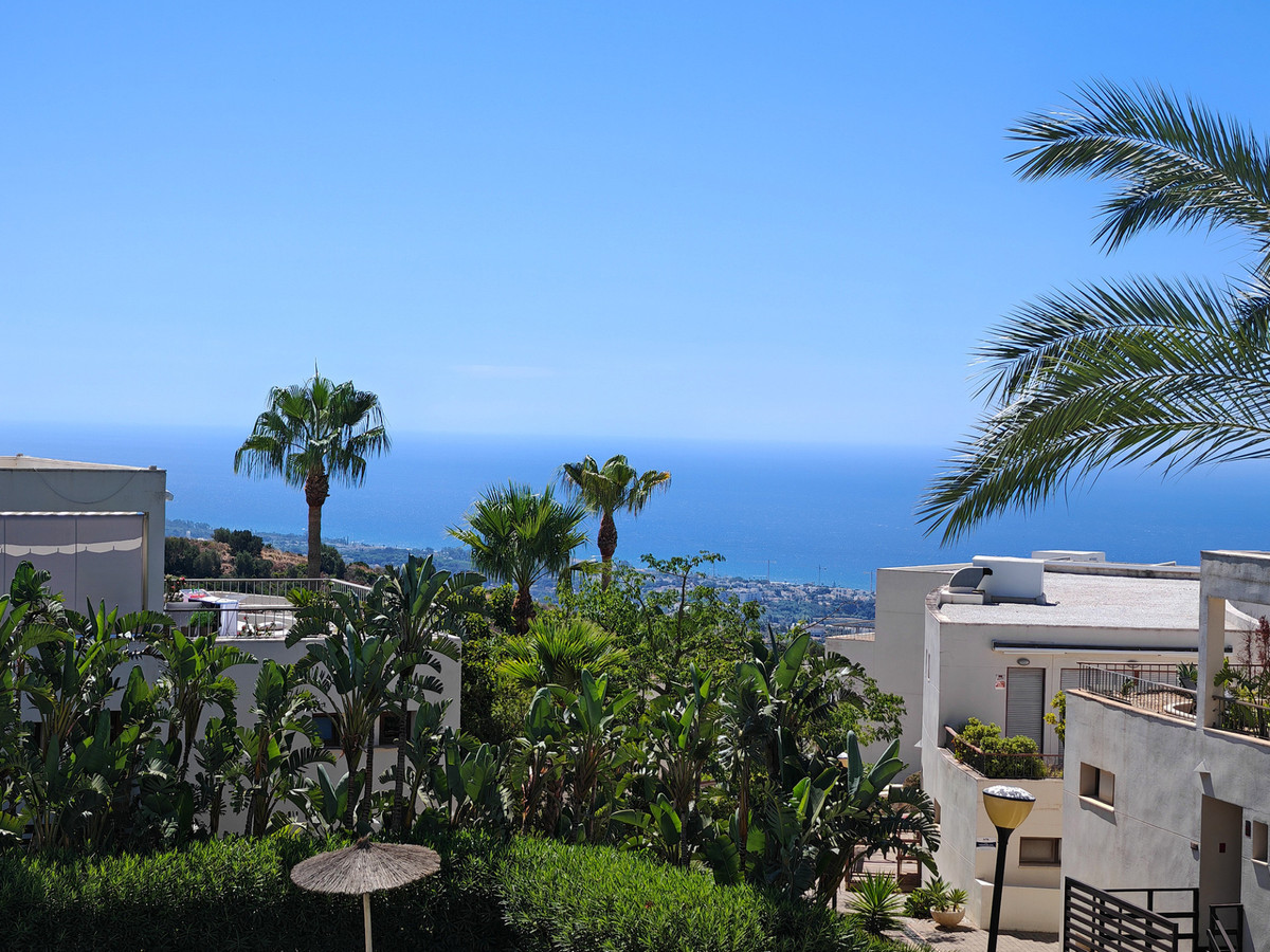 DP-12-R5455651-19 Apartment for sale in Altos de los Monteros