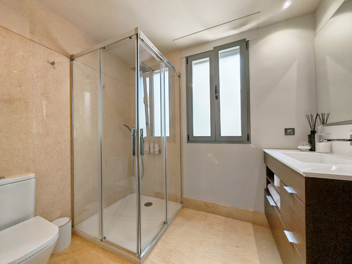 Apartment for sale in Benahavís