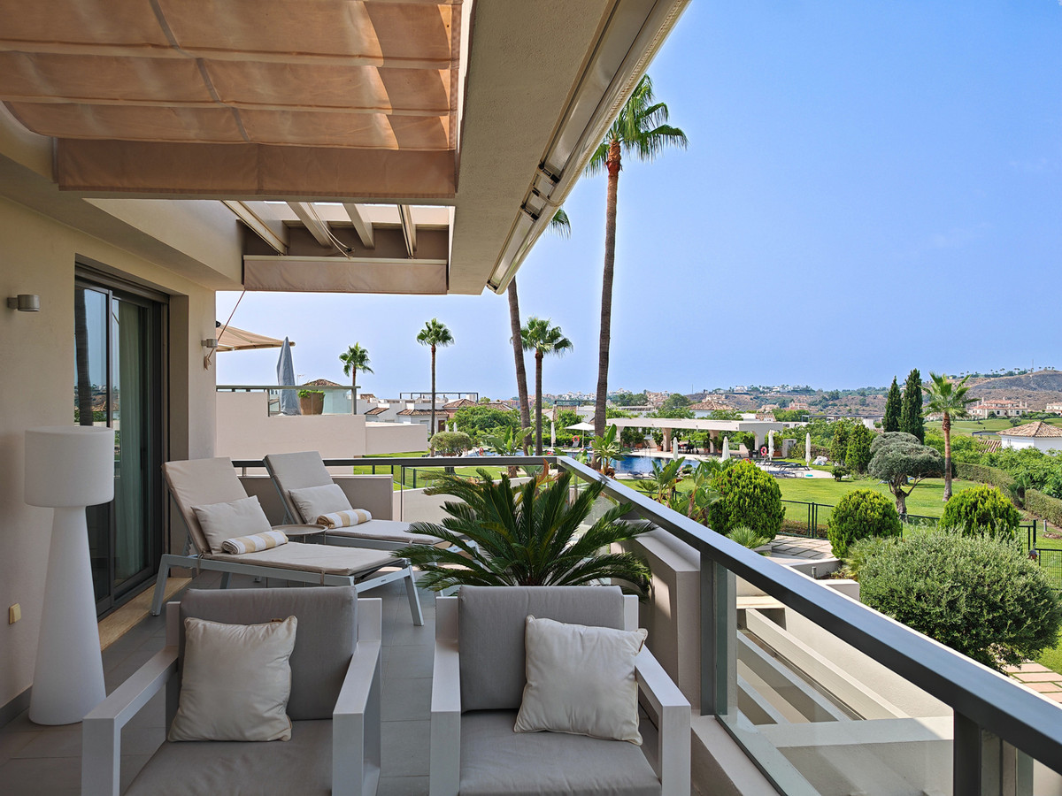 Apartment for sale in Benahavís