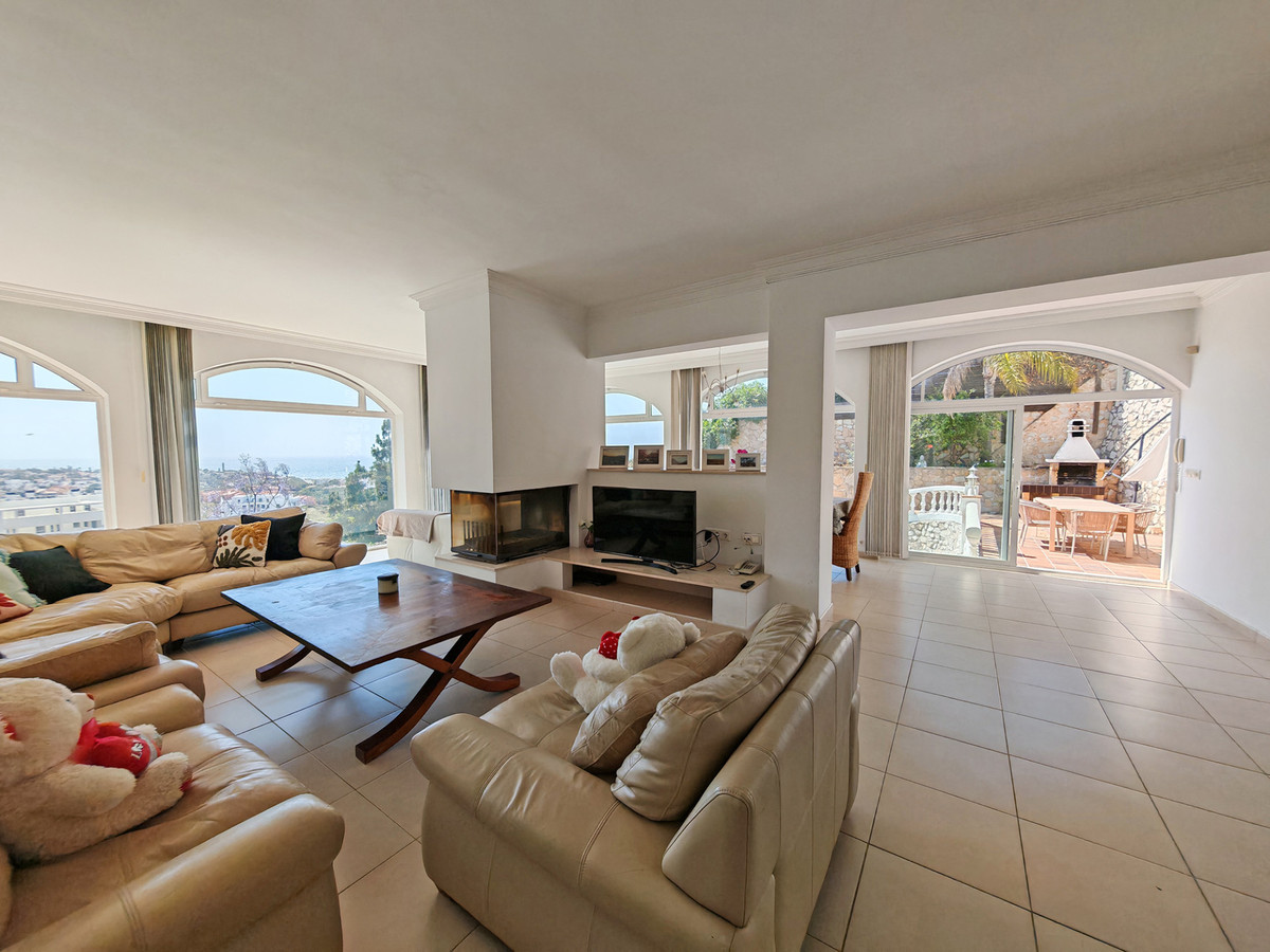 DP-12-R5461585-3 Villa for sale in El Chaparral