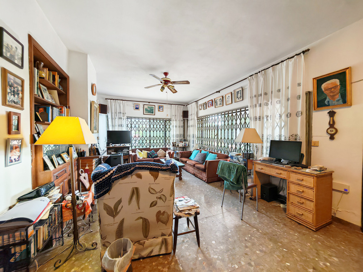 Villa for sale in Mijas Costa