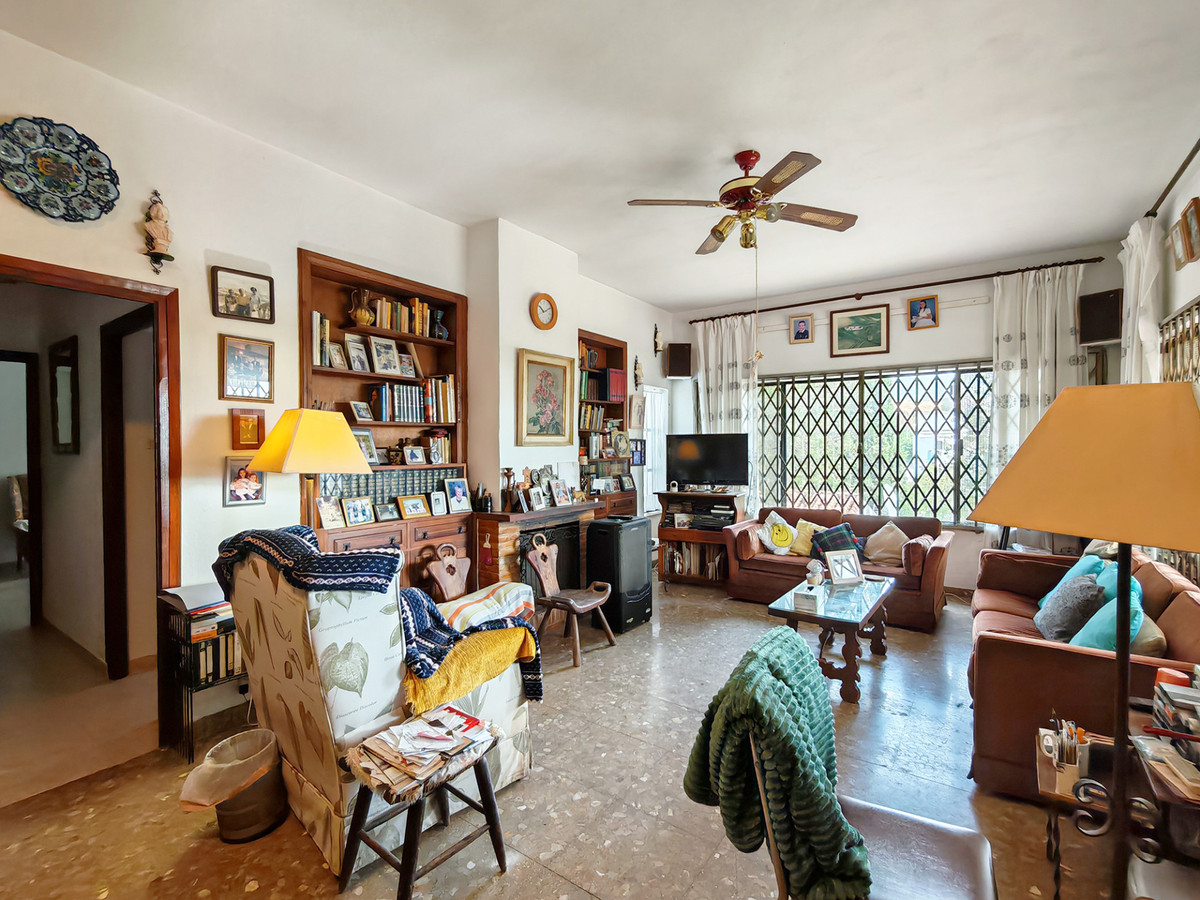 Villa for sale in Mijas Costa