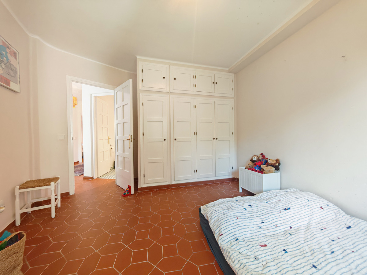 Townhouse for sale in Altos de los Monteros