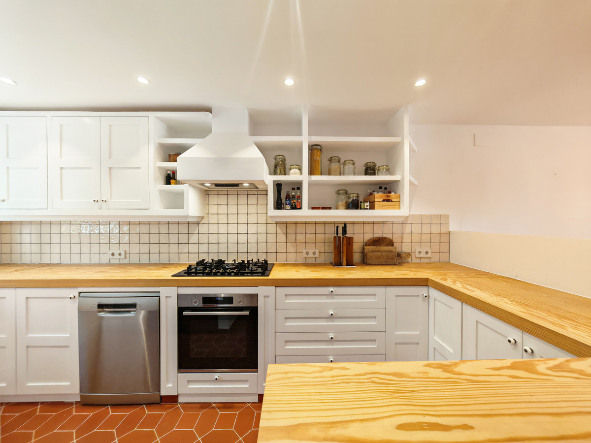 Townhouse for sale in Altos de los Monteros