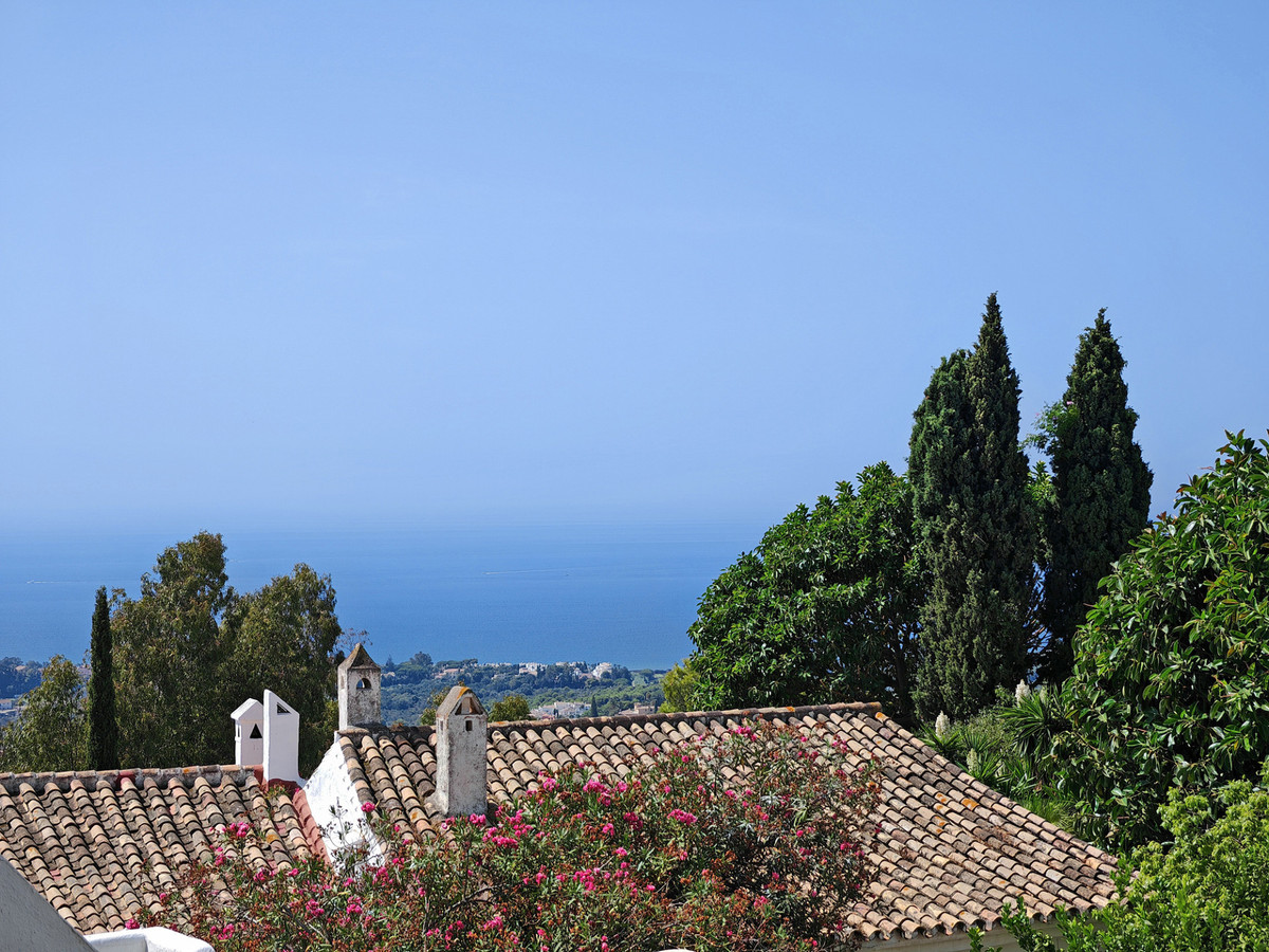 Townhouse for sale in Altos de los Monteros