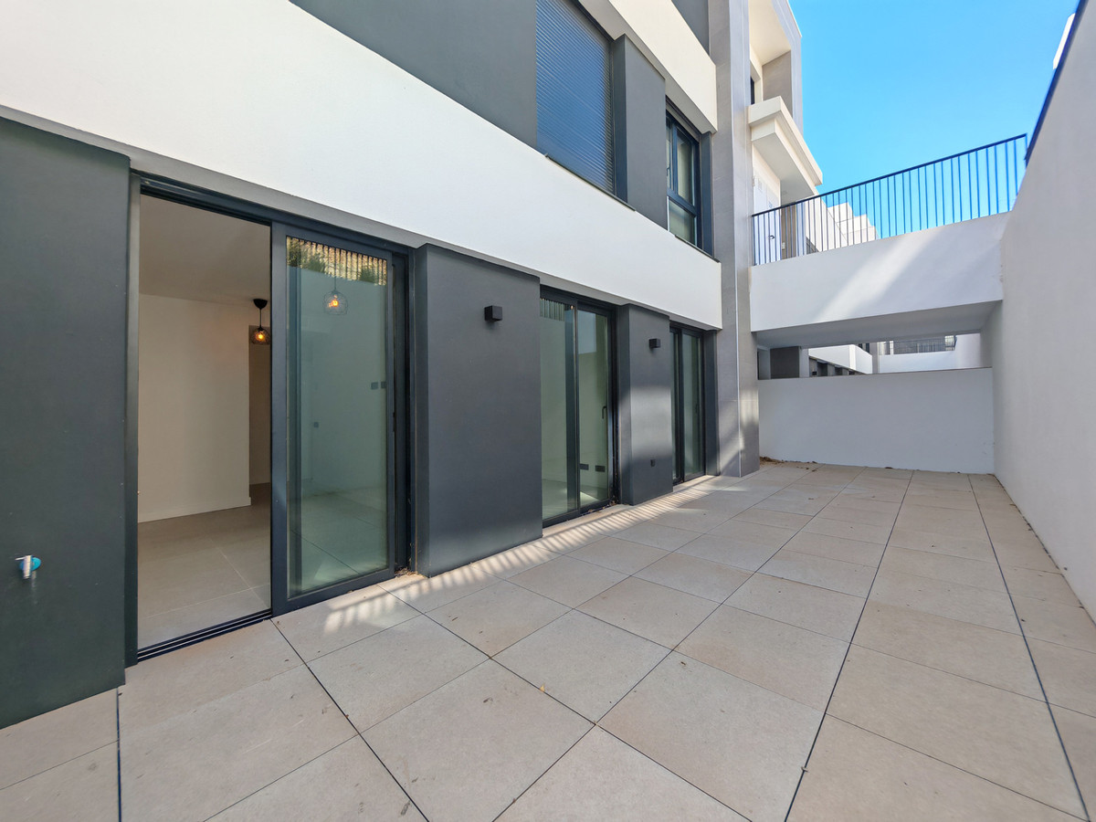 Apartment for sale in Altos de los Monteros