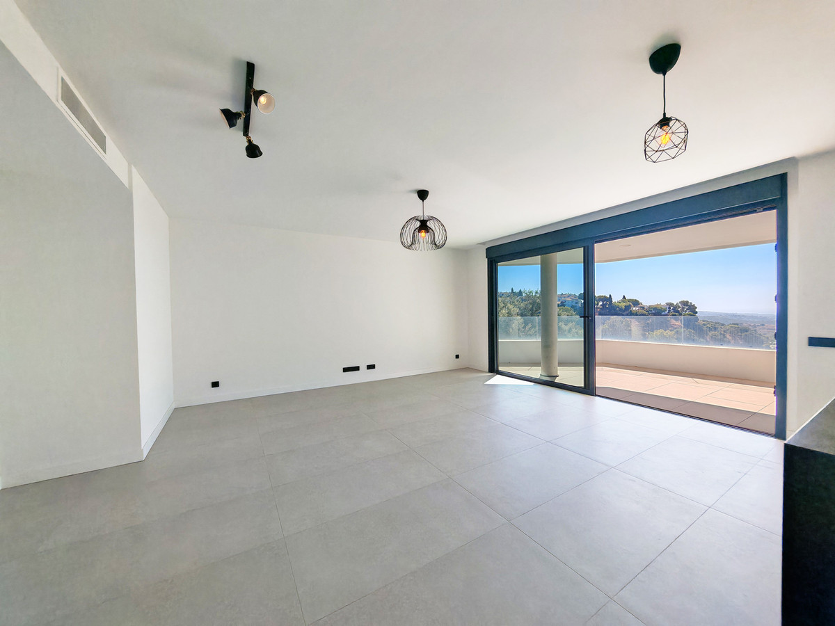 Apartment for sale in Altos de los Monteros