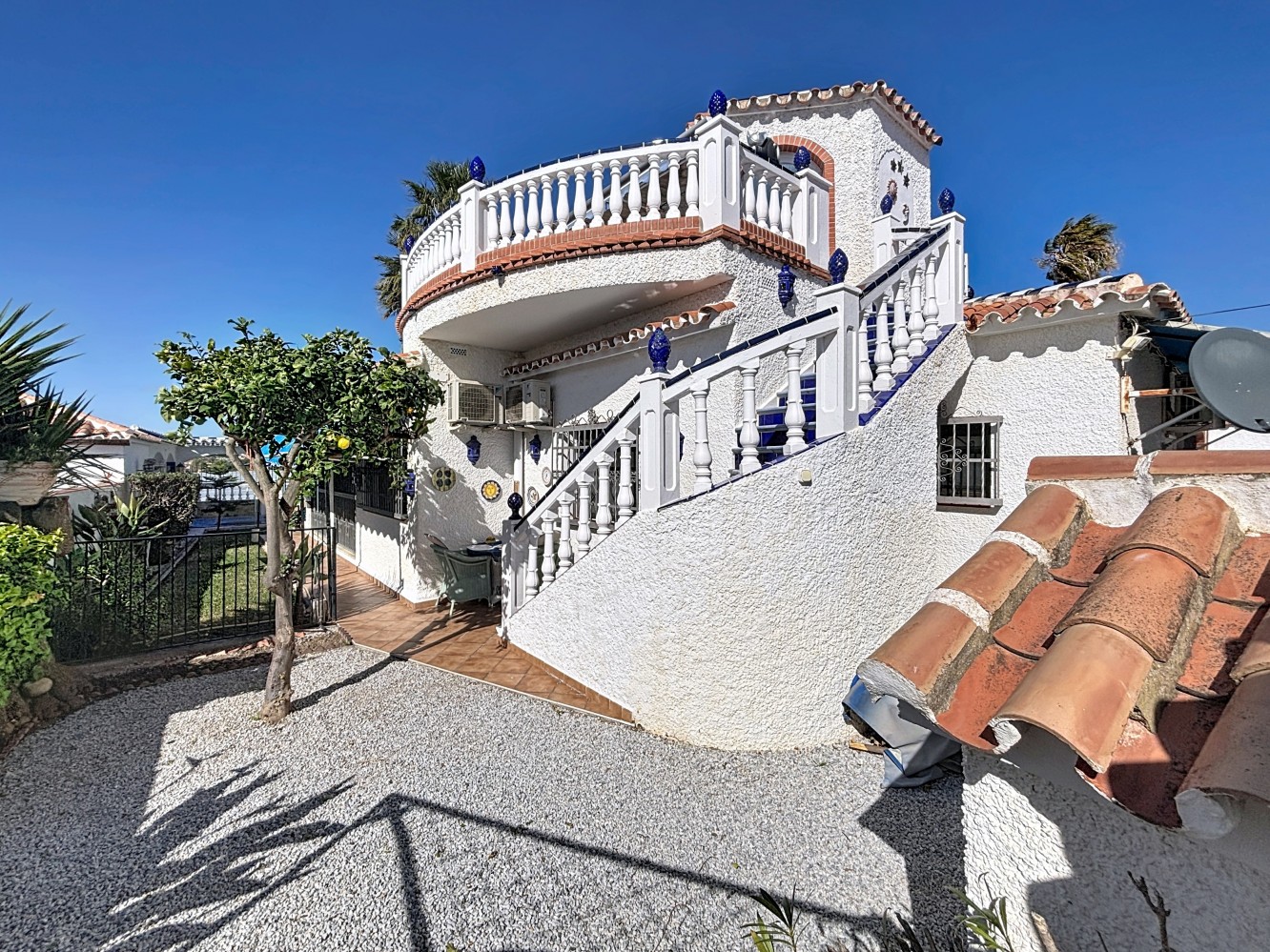 DP-26-6258-1 Villa for sale in Mezquitilla