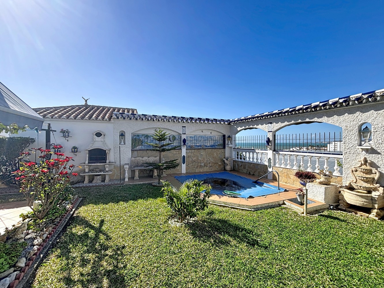 DP-26-6258-11 Villa for sale in Mezquitilla