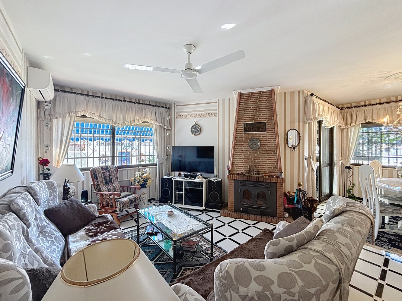 DP-26-6258-18 Villa for sale in Mezquitilla