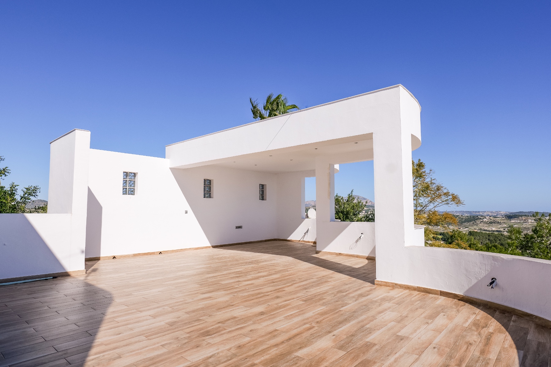 DP-27-OV4423EX-5 Villa for sale in Moraira