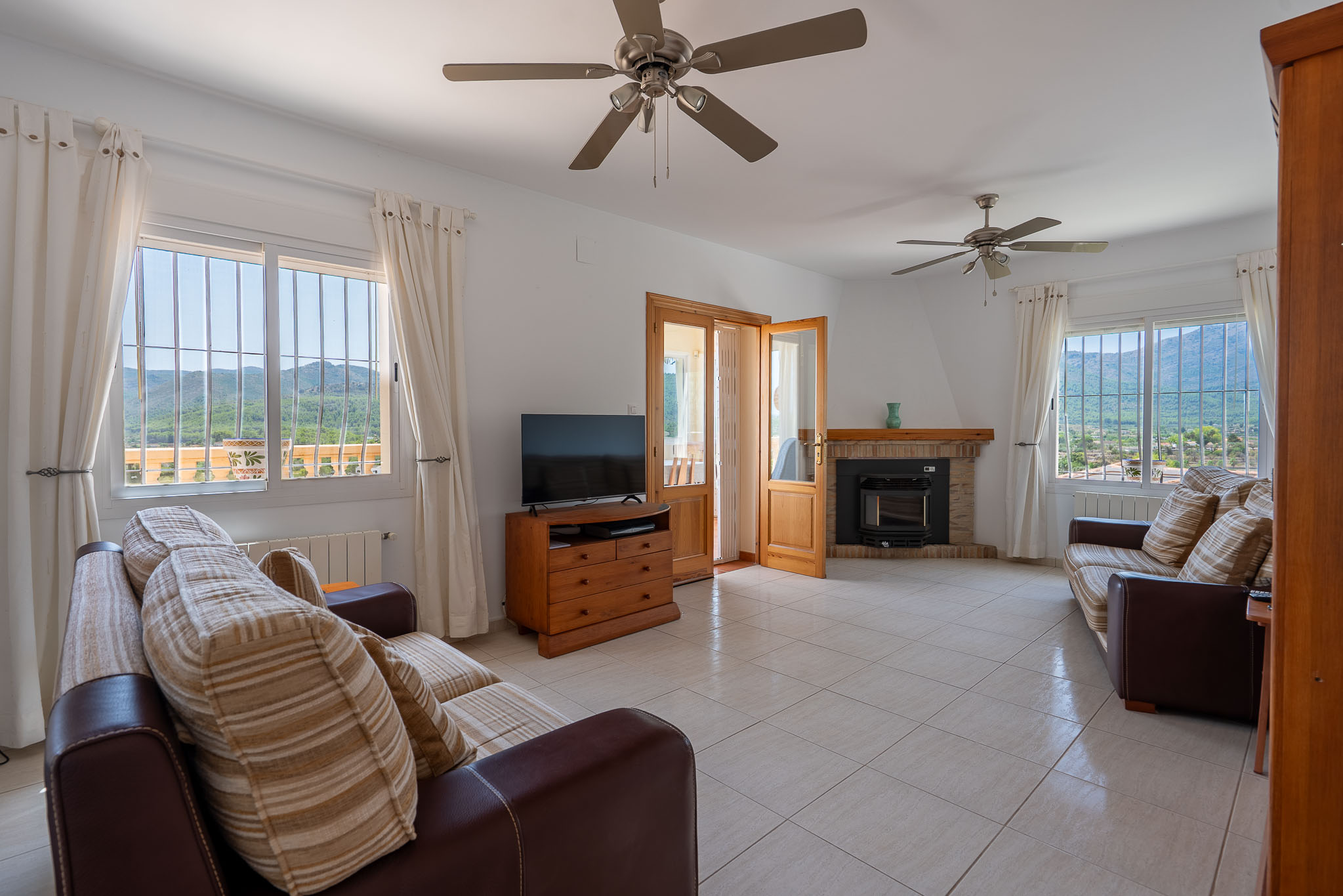 DP-40-C4XY4675JAL-11 Villa for sale in Jalon