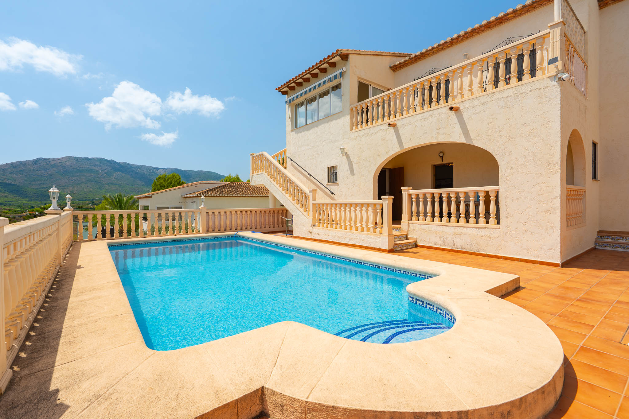 DP-40-C4XY4675JAL-2 Villa for sale in Jalon