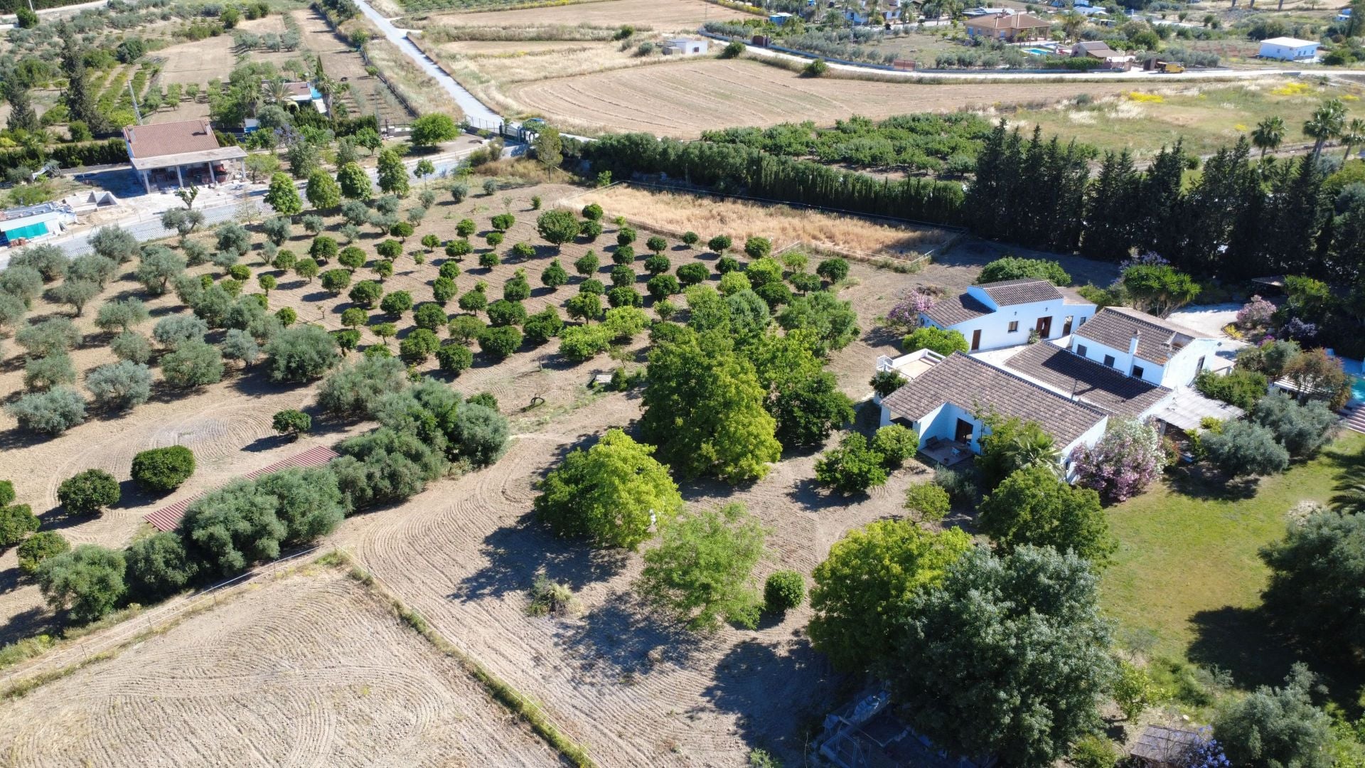 Finca for sale in Alhaurín el Grande
