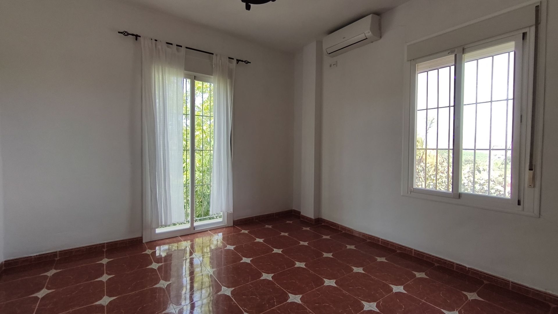DP-52-F5468893-14 Finca for sale in Coín