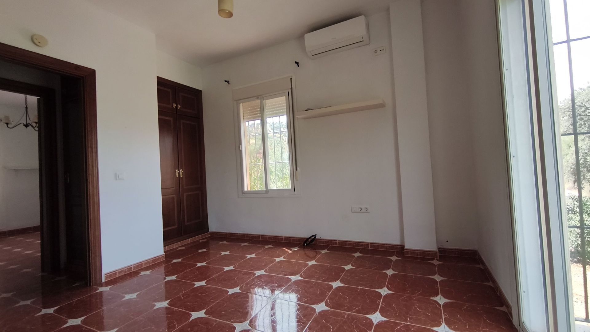 DP-52-F5468893-18 Finca for sale in Coín