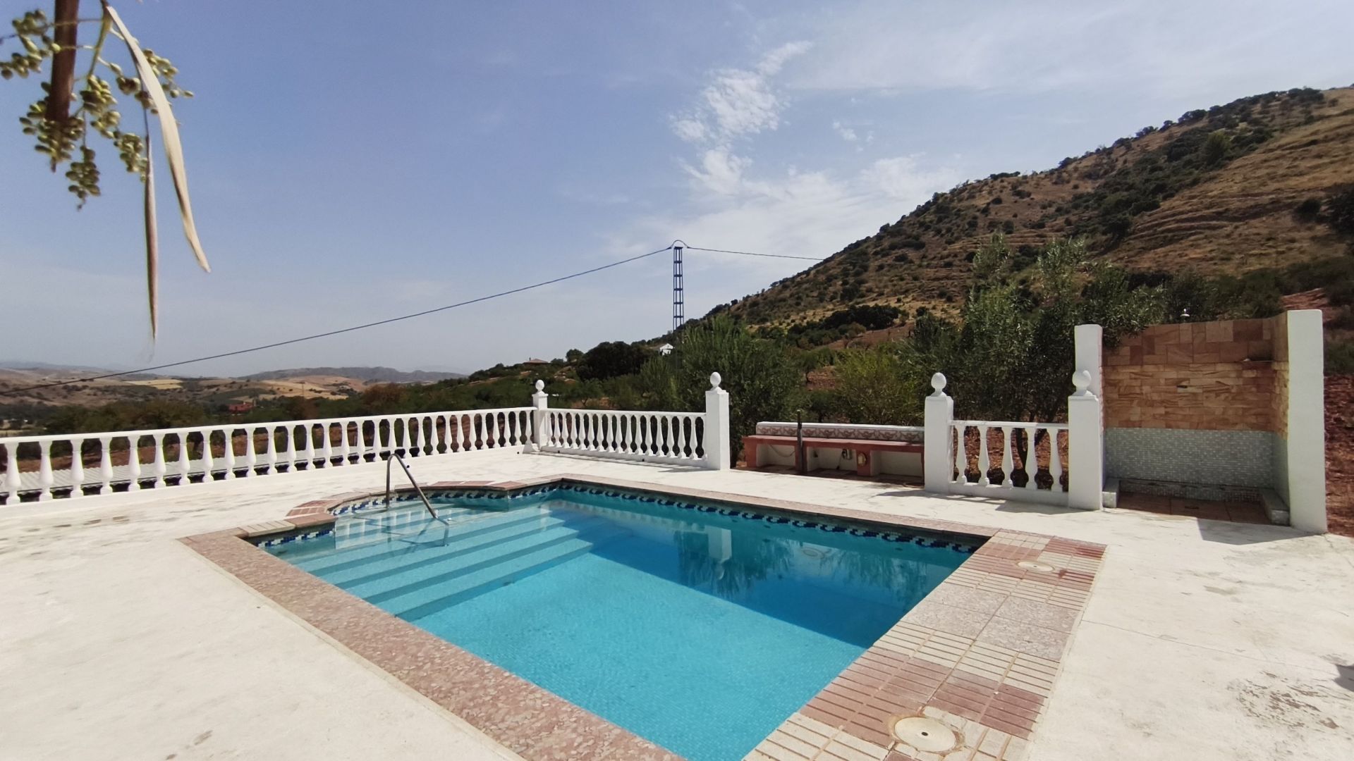 DP-52-F5468893-25 Finca for sale in Coín