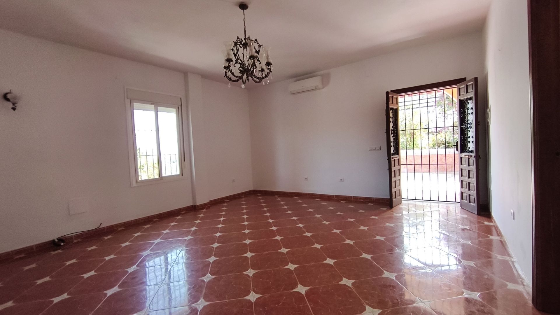 DP-52-F5468893-8 Finca for sale in Coín