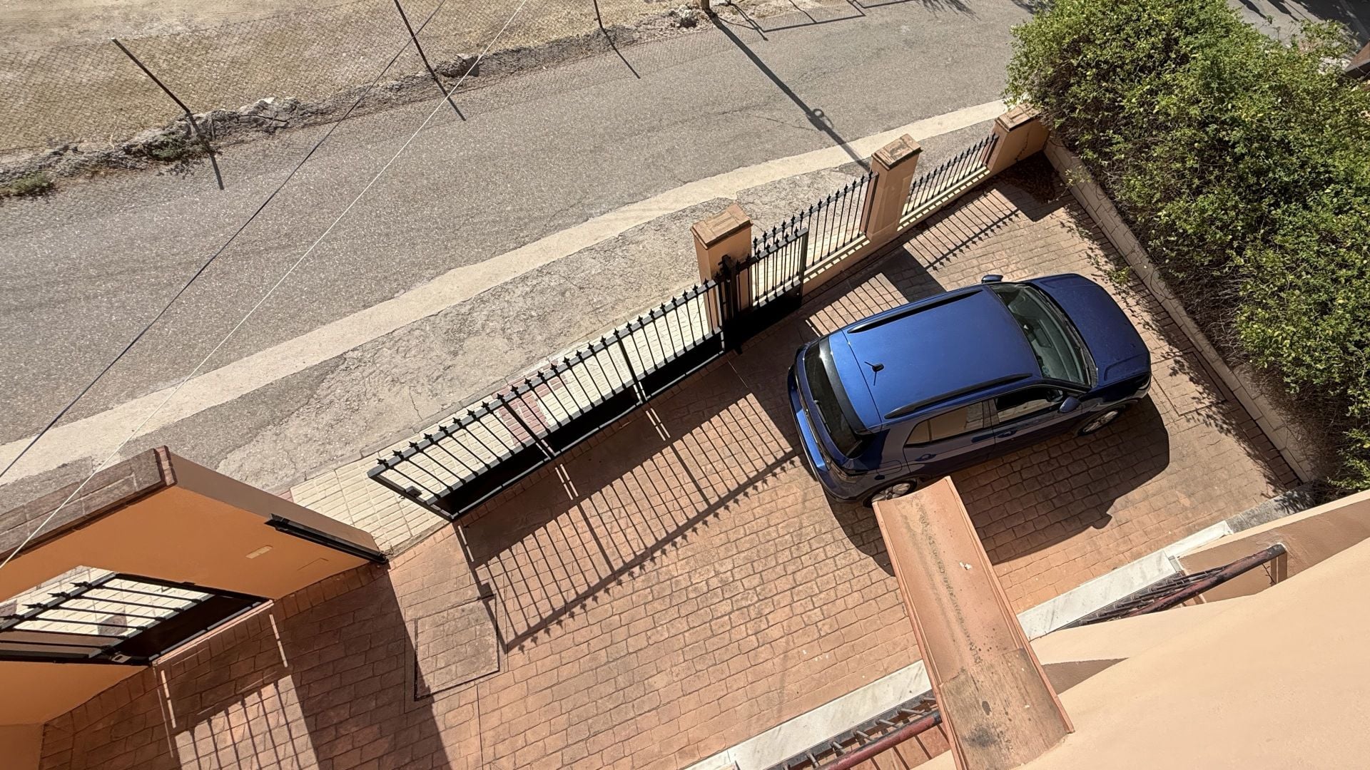 Villa for sale in Coín