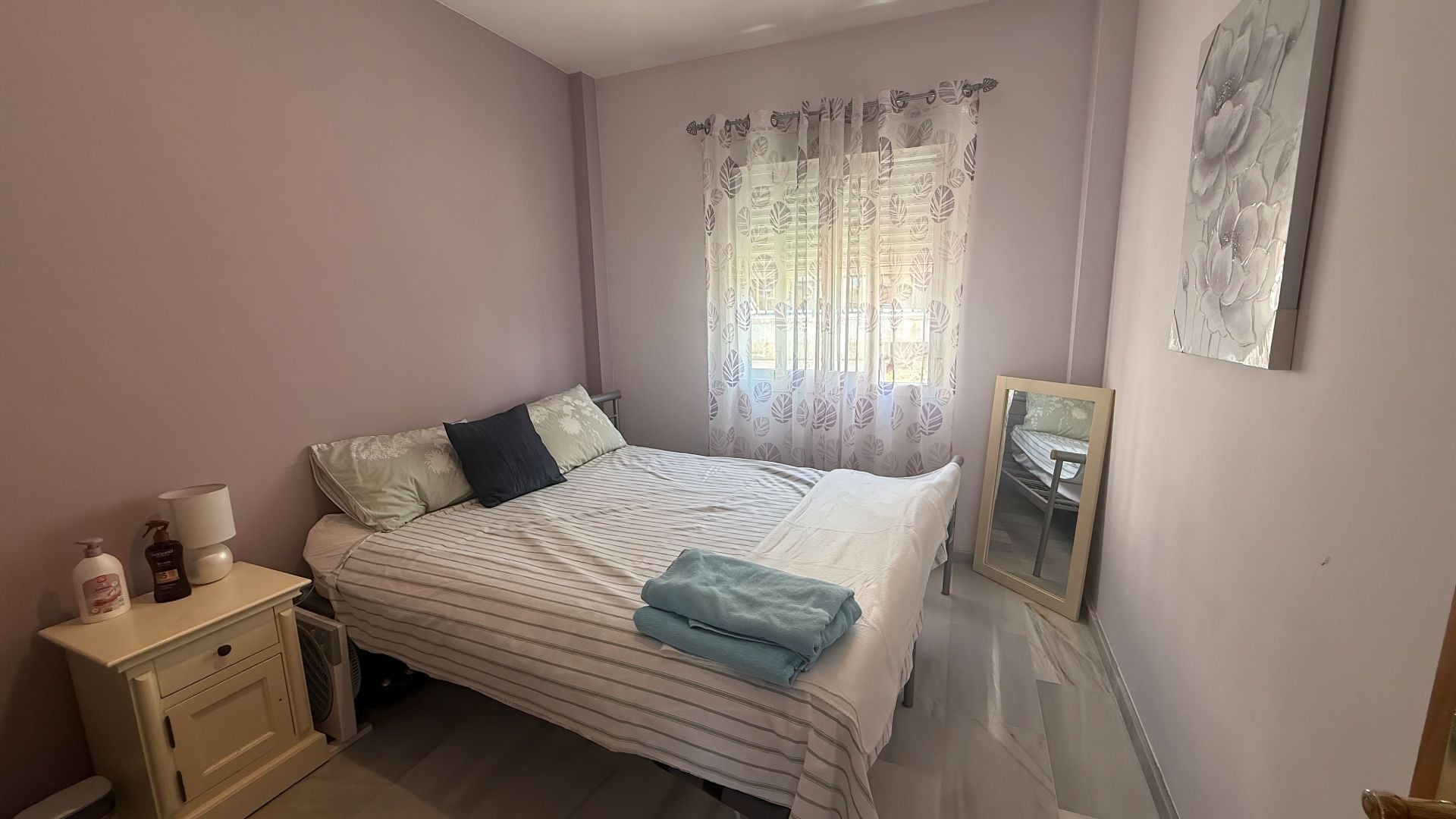 Villa for sale in Coín