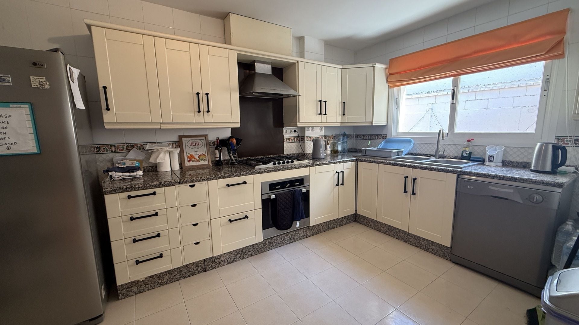 Villa for sale in Coín