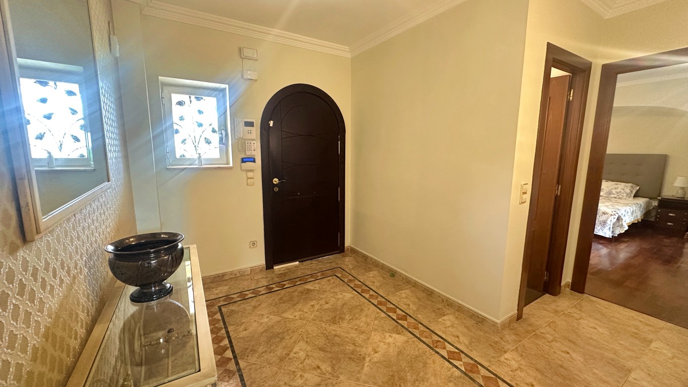 Villa for sale in Benidorm