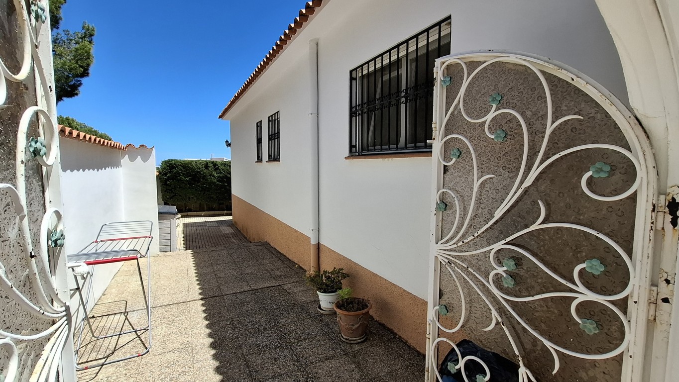 Villa for sale in La Nucia