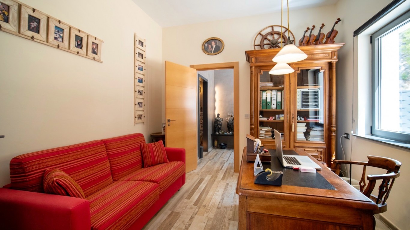 Villa for sale in Guadalest