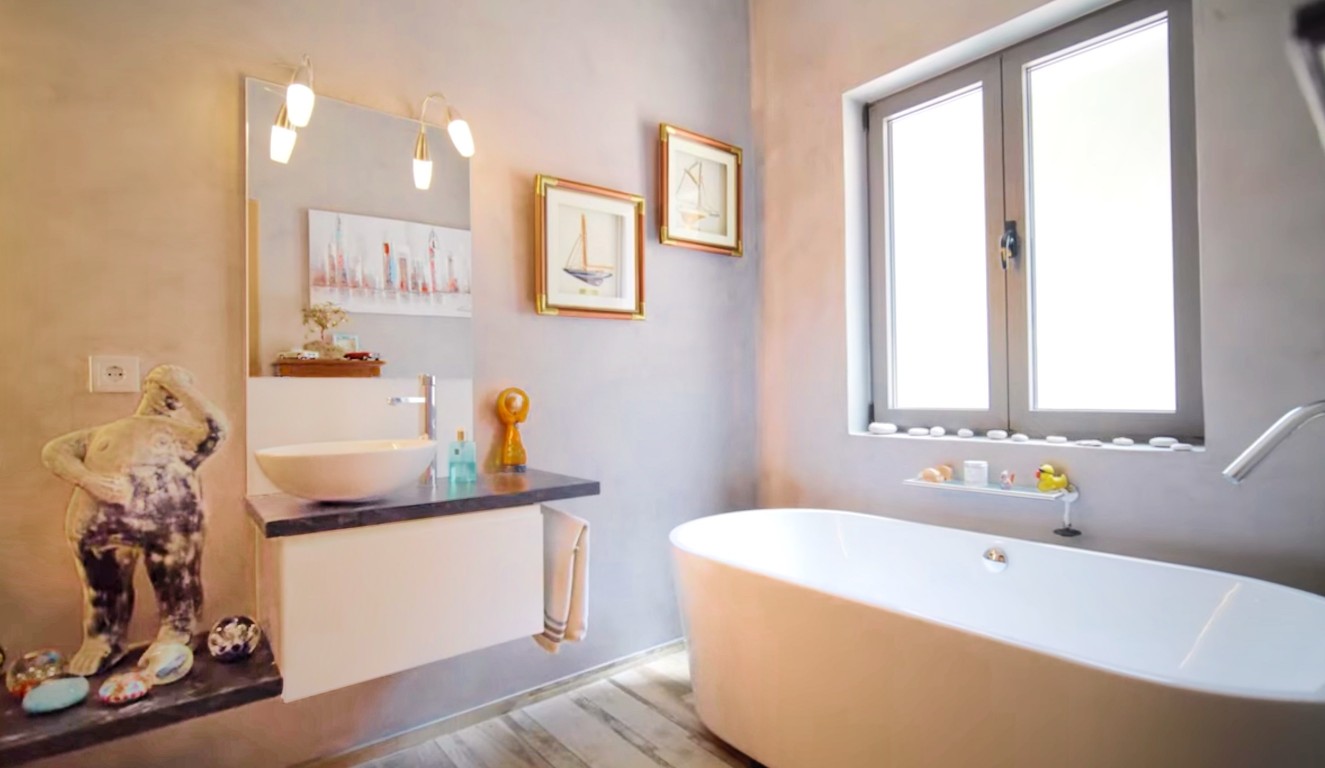 Villa for sale in Guadalest