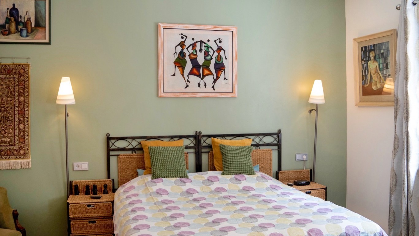Villa for sale in Guadalest