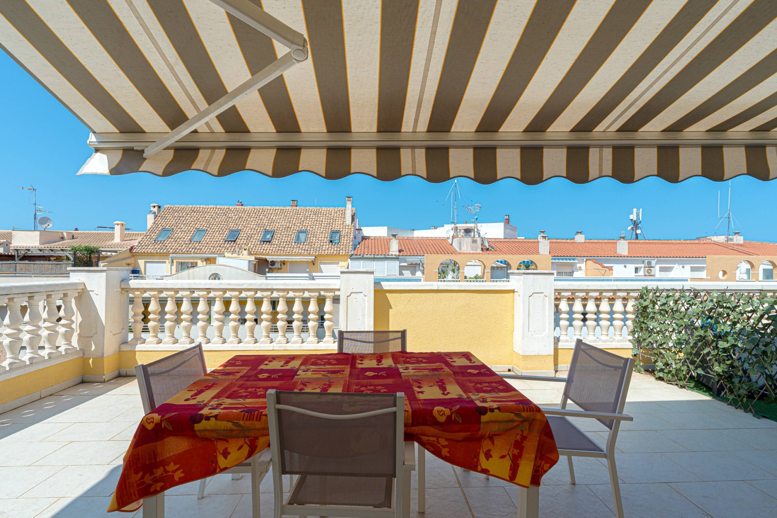 Penthouse for sale in Denia