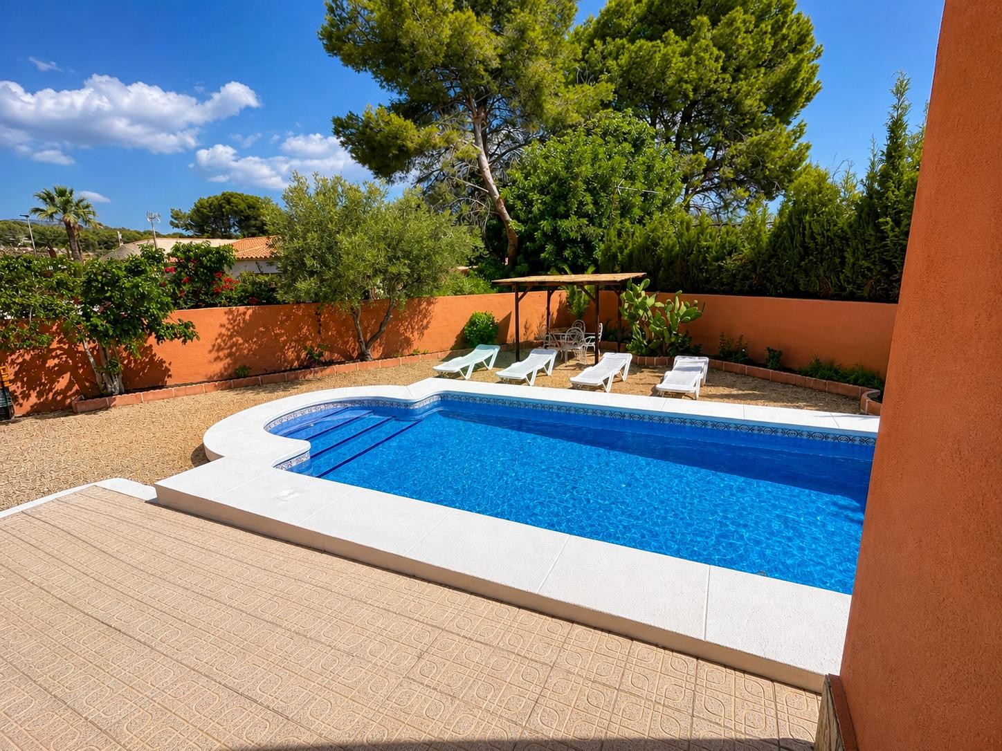 Villa for sale in Alfas del Pí