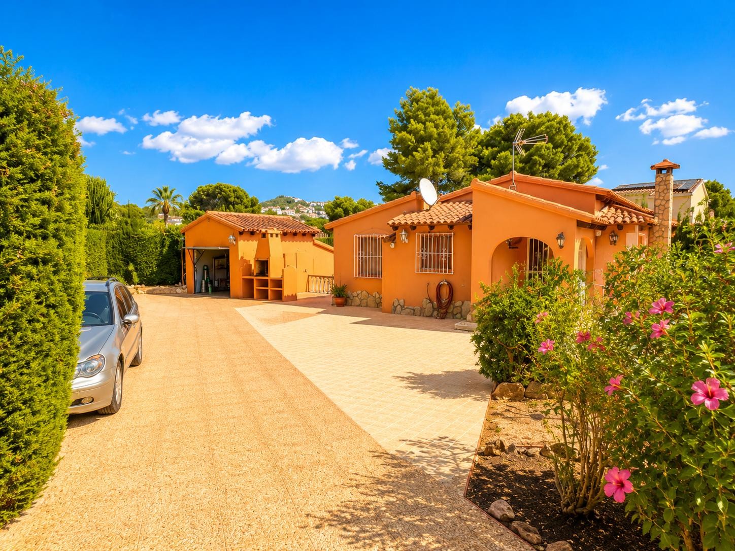 Villa for sale in Alfas del Pí