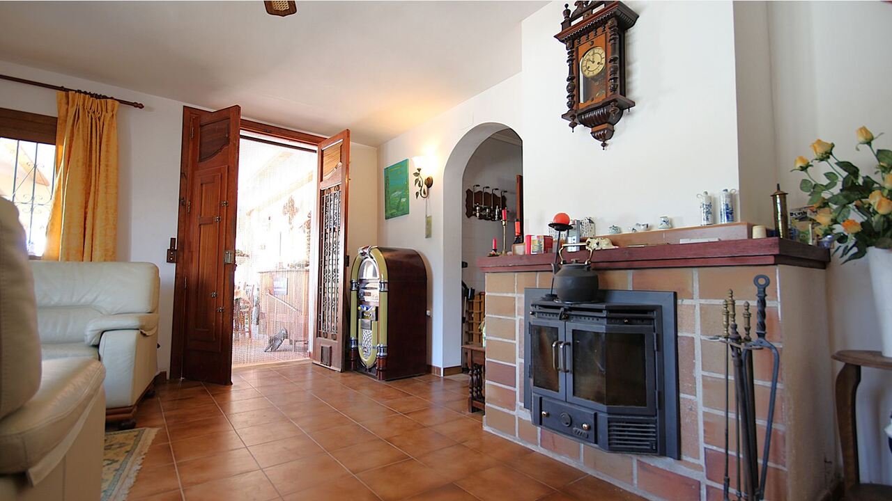 Villa for sale in Lliber