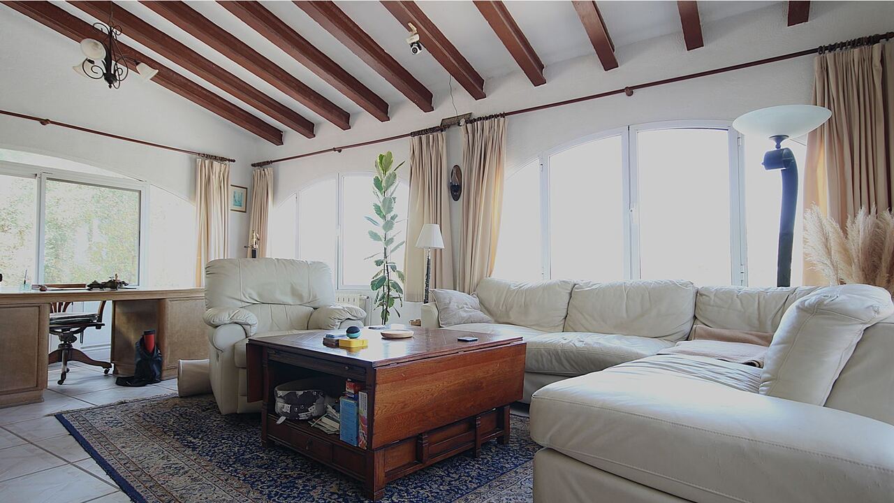 Villa for sale in Lliber