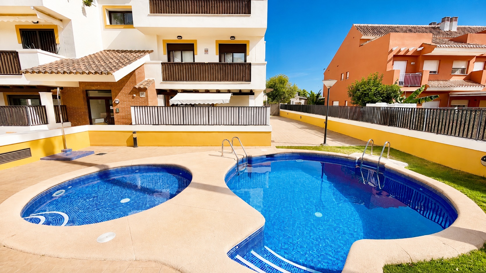 Apartment for sale in Javea