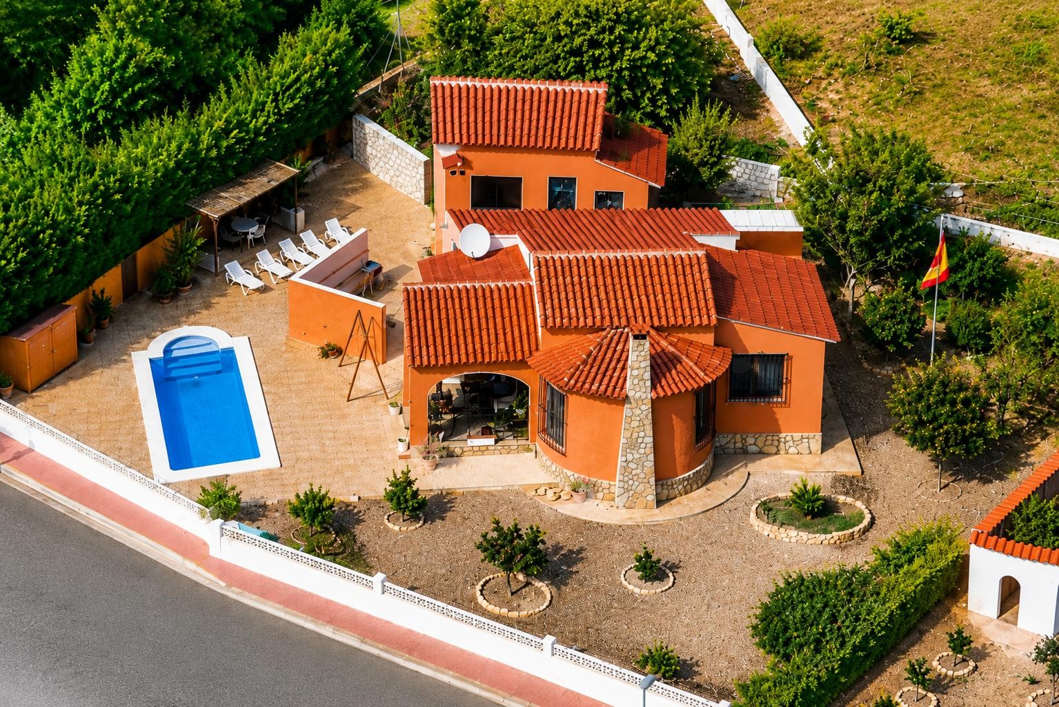 Villa for sale in Alfas del Pí
