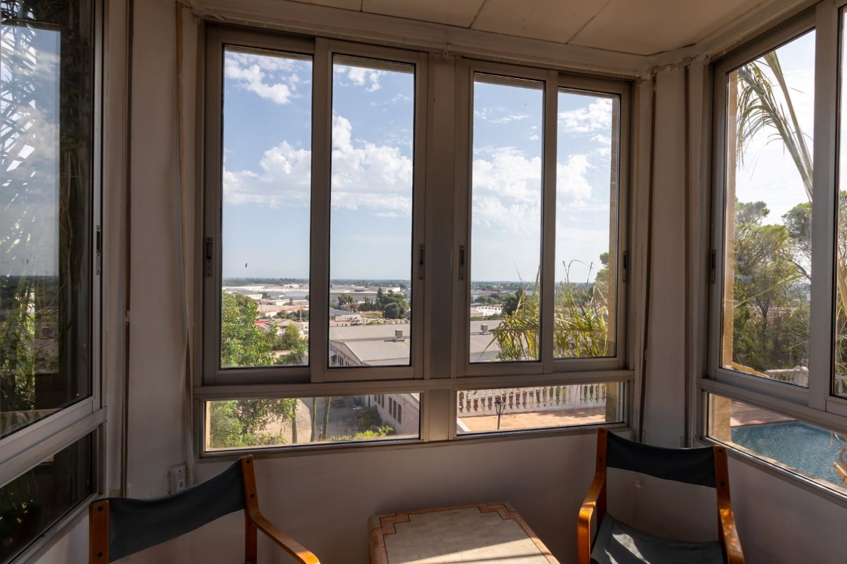 Villa for sale in Alzira (28) Villa with a view for sale in Alzira