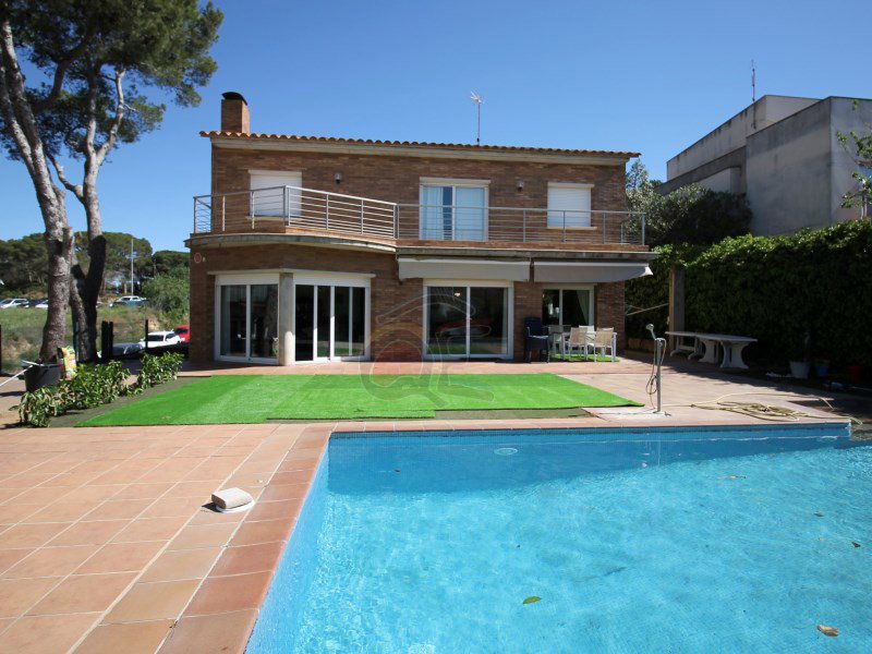Villa for sale in Sant Marti Vell