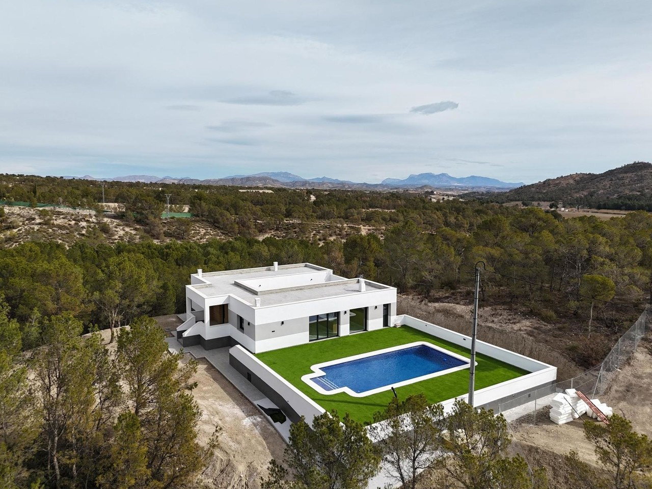Villa for sale in Puerto Lumbreras