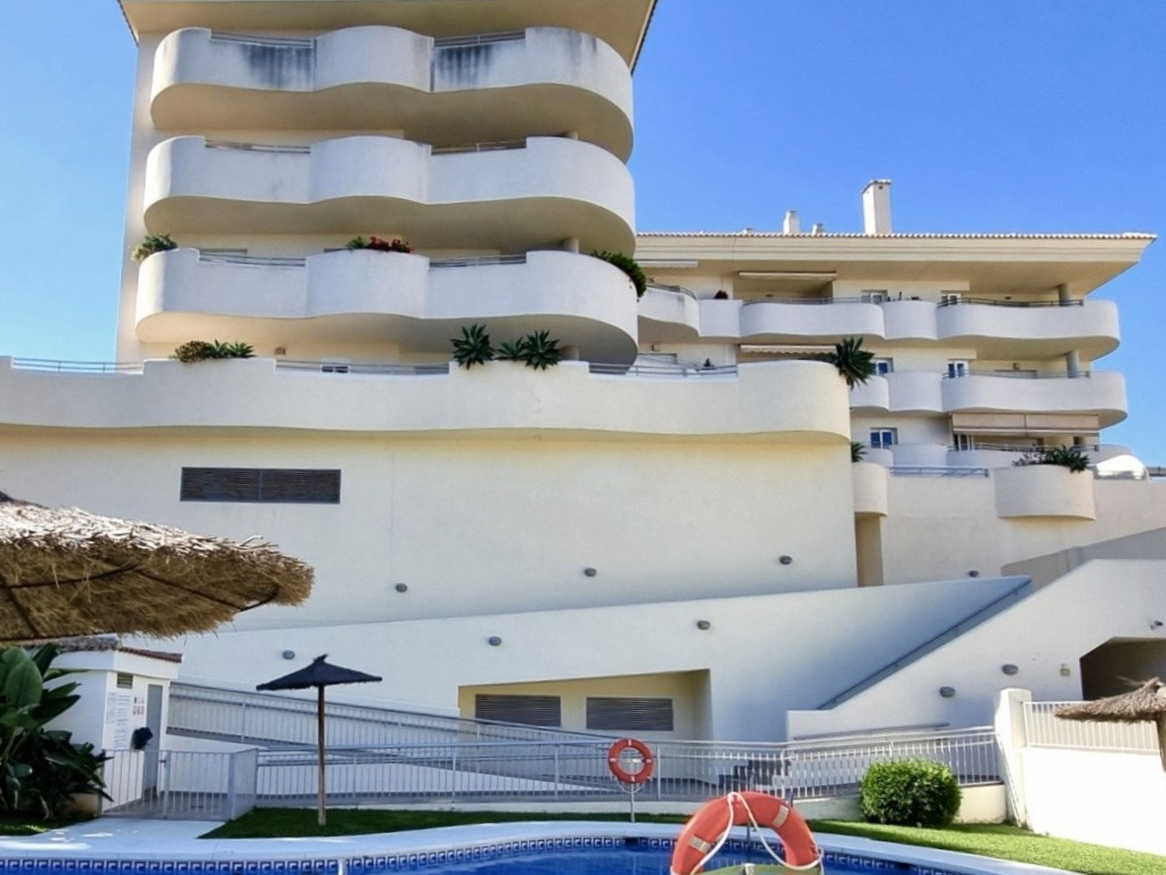 Apartment for sale in Benalmadena