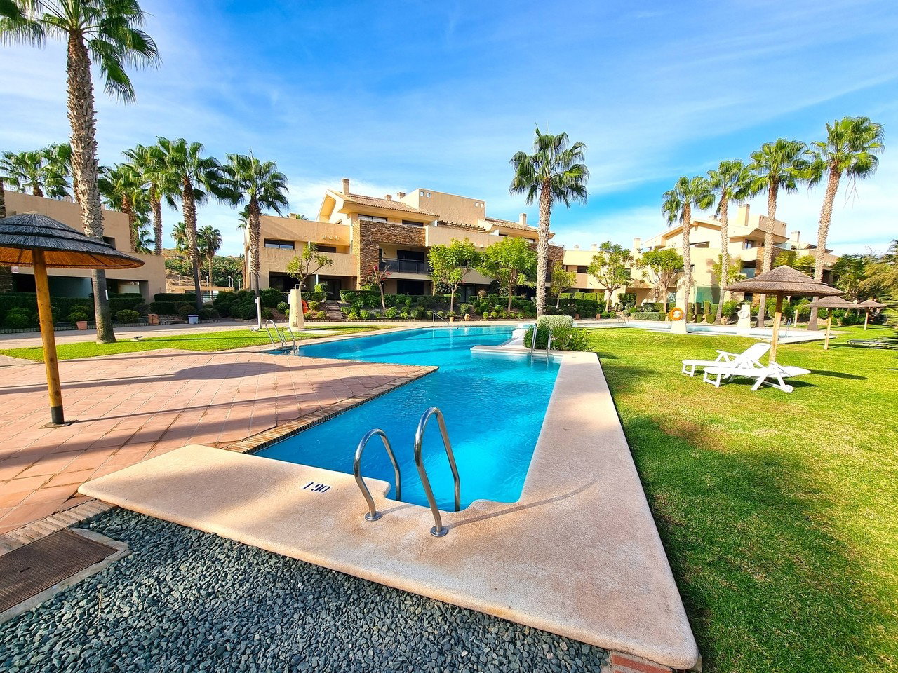 duplex for sale in Valle del Este