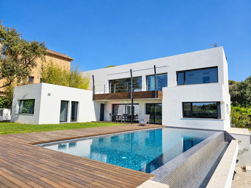 Villa for sale in Calonge