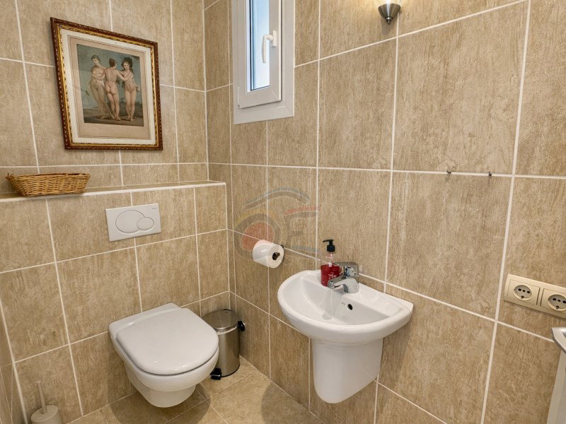 Villa for sale in Santa Cristina D'aro