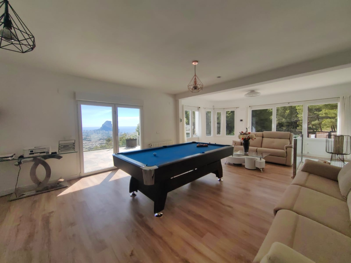 DP-02-ENJ-VI-00400-D-19 Villa for sale in Calpe / Calp