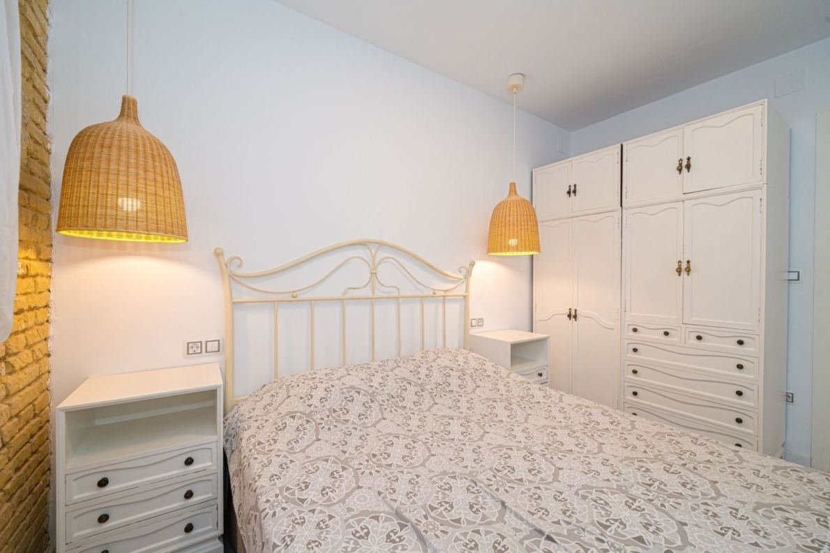 Renovated apartment for sale in Valencia city