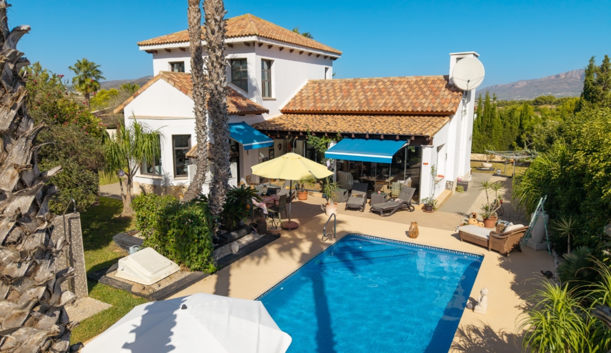 Villa for sale in Javea