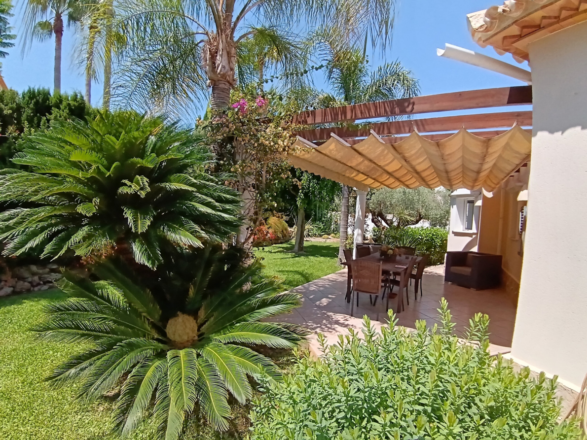 Villa for sale in La Sella Golf Resort
