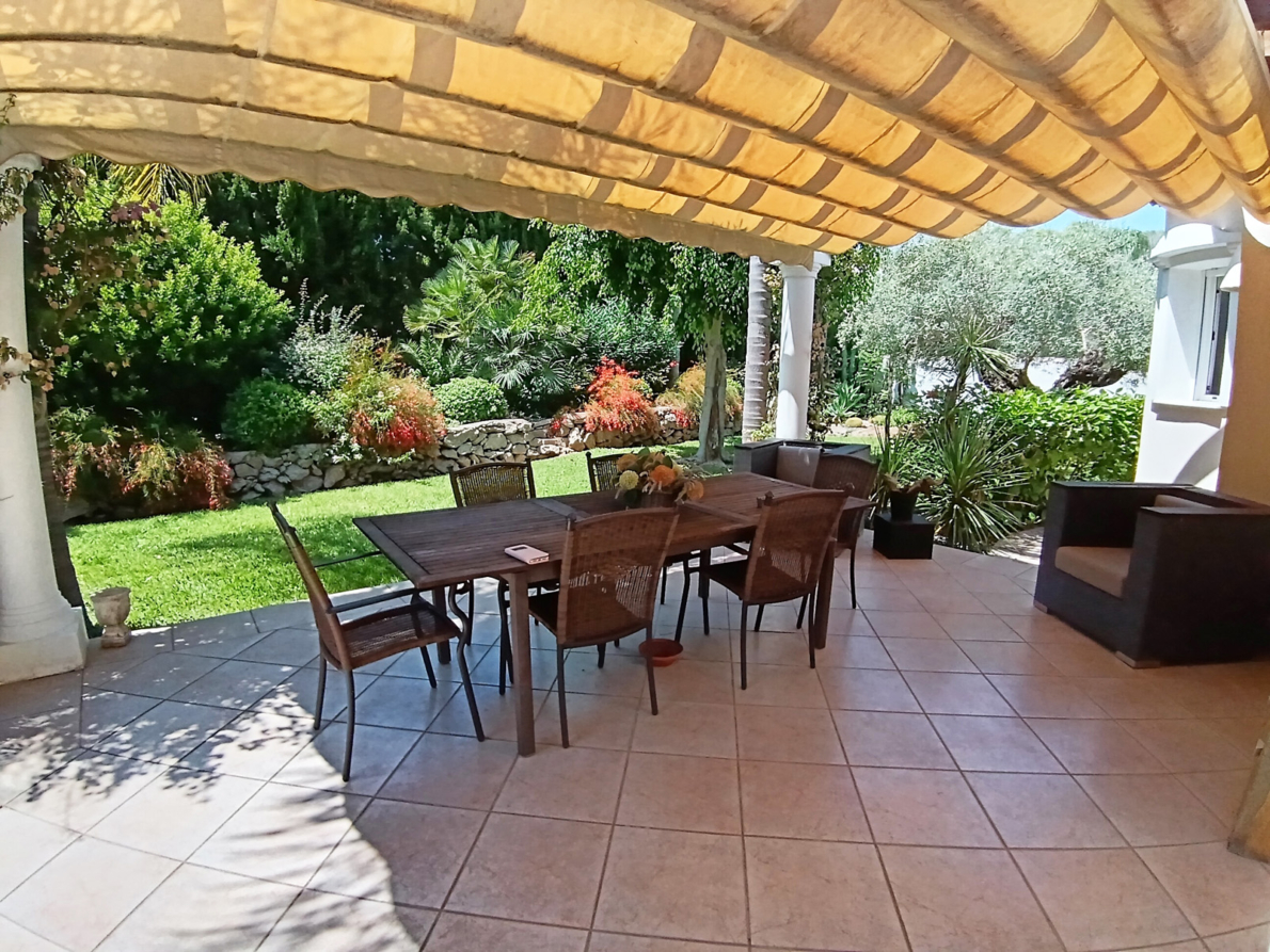 Villa for sale in La Sella Golf Resort