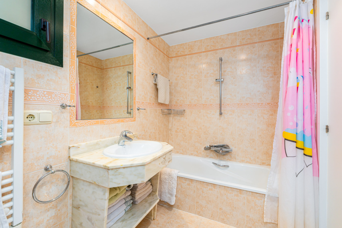 DP-02-ENJ-AP-00205-C-20 Penthouse for sale in Altea